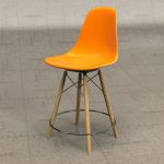 View Larger Image of FF_Model_ID16501_DSW_CounterStool_Swivel_02.jpg